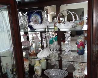 Fenton baskets, other Brillant & crystal glass