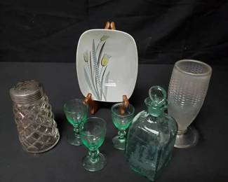 ST114Vintage Kitchen Items