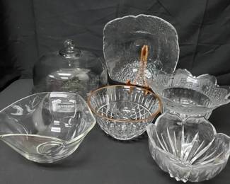 CT637Glass Cake Stand And Assorted Glass Bowls 