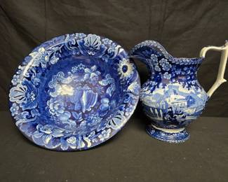 ST101European inspired pitchet and bowl