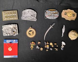 CT718Mens Accessory Lot 