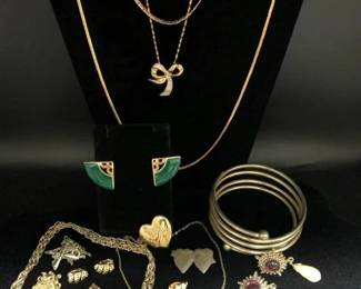 CT706Finishing Touch Costume Jewelry