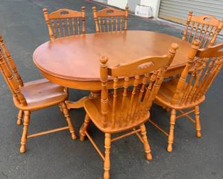 CT602Country Dining Set