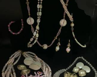 CT623Pretty In Pink Costume Jewelry