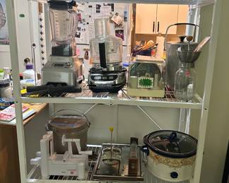 Small electric kitchen appliances plus a few kitchen gadgets