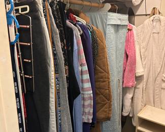 More women’s clothing, small to medium 
