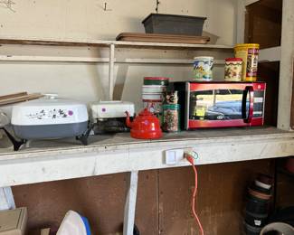 Electric skillet, desktop paper shredder, tea kettle, assorted canisters, countertop microwave 