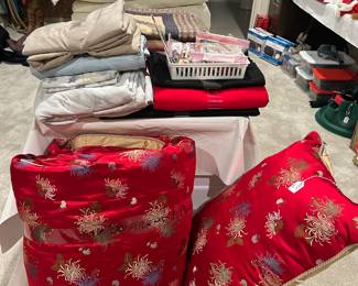 Beautiful King size bedding, king electric blanket, electric king mattress pad, blankets