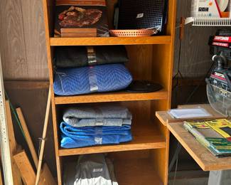 Grill accessories, moving blankets, weights
