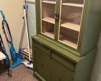 Really cute little hutch. 