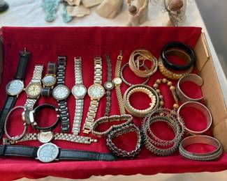 Bangle Braceletes 