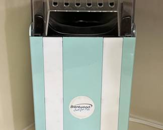 Retro-Style Brentwood Popcorn Maker