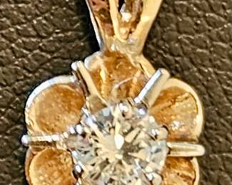 14K Gold Diamond Pendant .84 grams