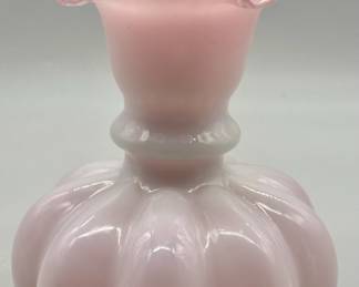 Vintage Fenton Peach Crest Melon Vase