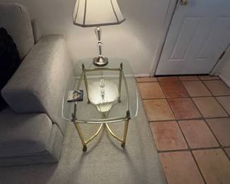 SOFA SIDE TABLE - Glass