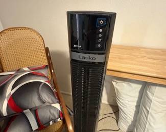 TALL FAN