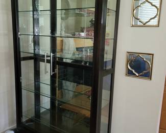 Display cabinet