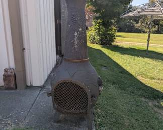 Outdoor fire chimney