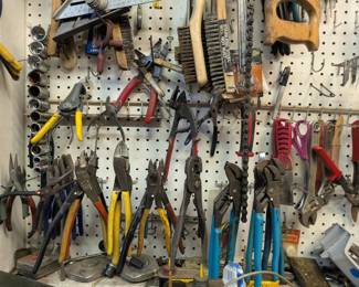 Hand tools 