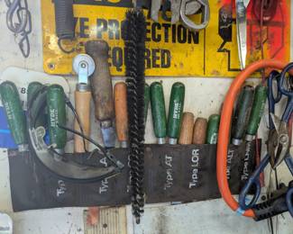 Hyde utility knives