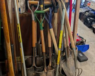 Yard tools 