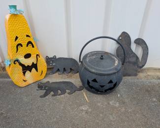 Halloween decorations 