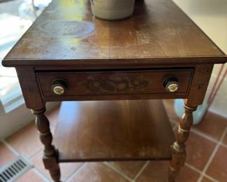 Hitchcock table