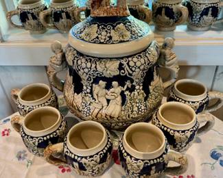 German Tureen with 12 cups