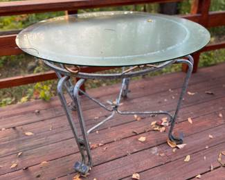 Glass top patio table 