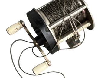 Vintage Fishing Reel