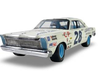 Signed Fred Lorenzen 1:24 1965 Ford Galaxie Die
