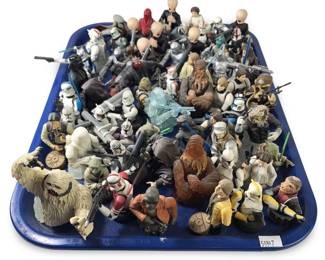 Large Collection of Star Wars Gentle Giant Figures
