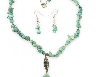 Native American Turquoise Chip Bead Necklace
