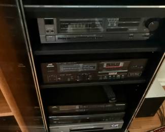 Marantz stereo receiver 