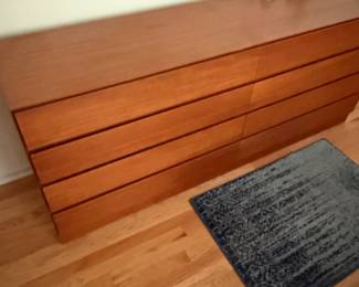 Mcm dresser in excellent shape