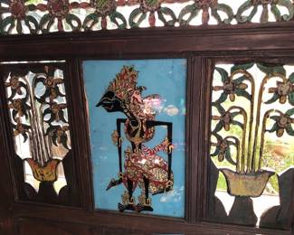 Close up of Reverse Painting on Screen