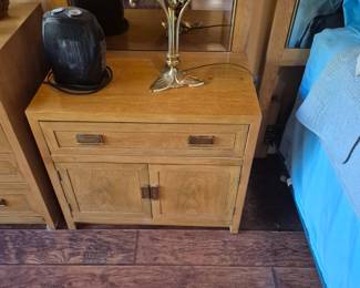 End tables and lamp sets 