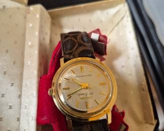 Bulova 
