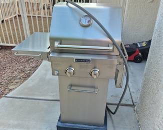 Gas grill