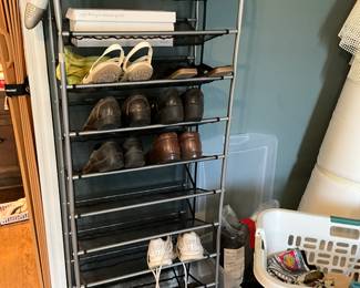 Bedroom - ladies shoes & shoe rack 