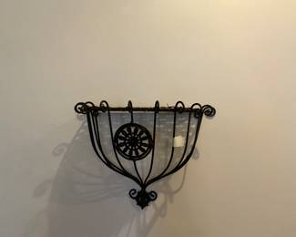 Wire decor