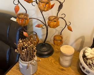 Close up of items on desk 