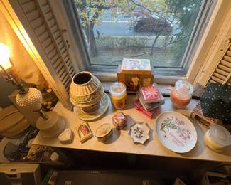 Candles & Decorative Items