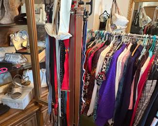 Ladies Belts & Accessories 