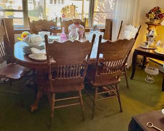 Extendable Dining Set 