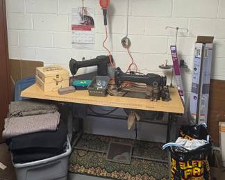 Singer Sewing Machines 