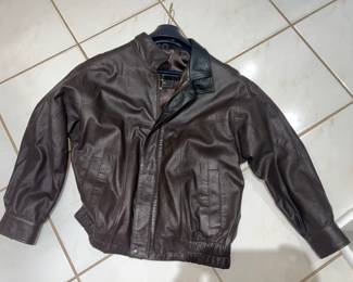Authentic Misuri Italian Leather jacket in brown- size 44 $145 