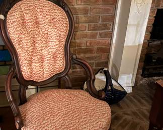 Victorian parlor chair $95
