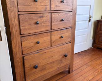 Tall chest 
