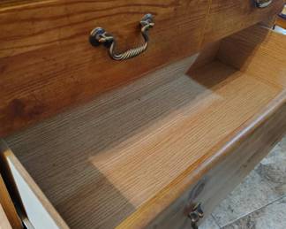 5 drawer dressera